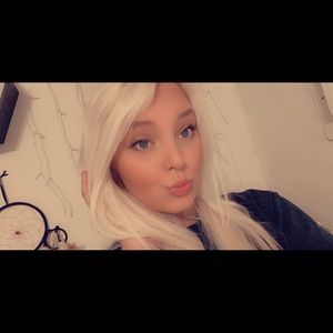 Meet your Posher, Megan